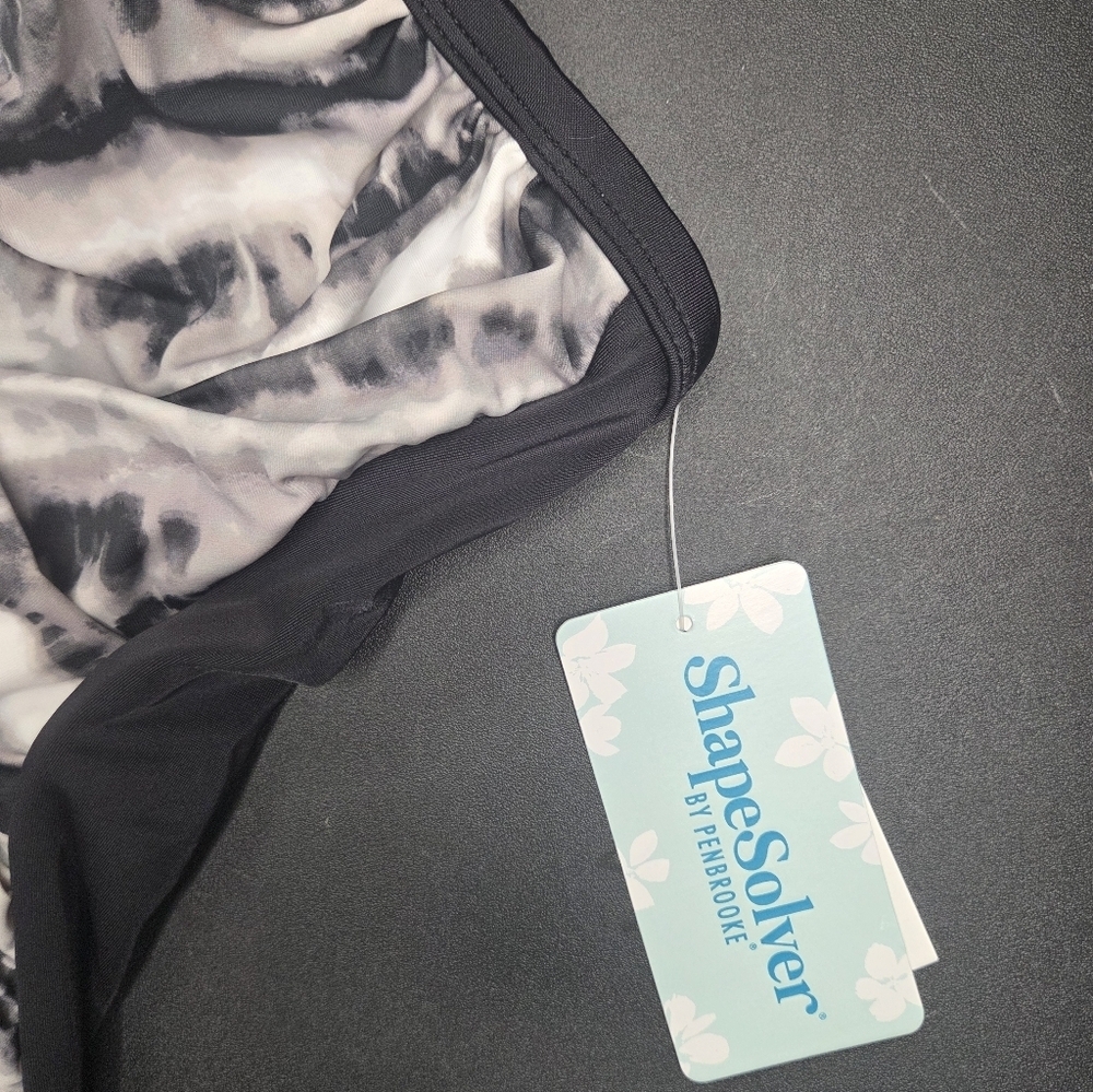 Shape Solver By Penbrooke Black and White Tummy Control One Piece Swimsuit - Picture 5 of 5
